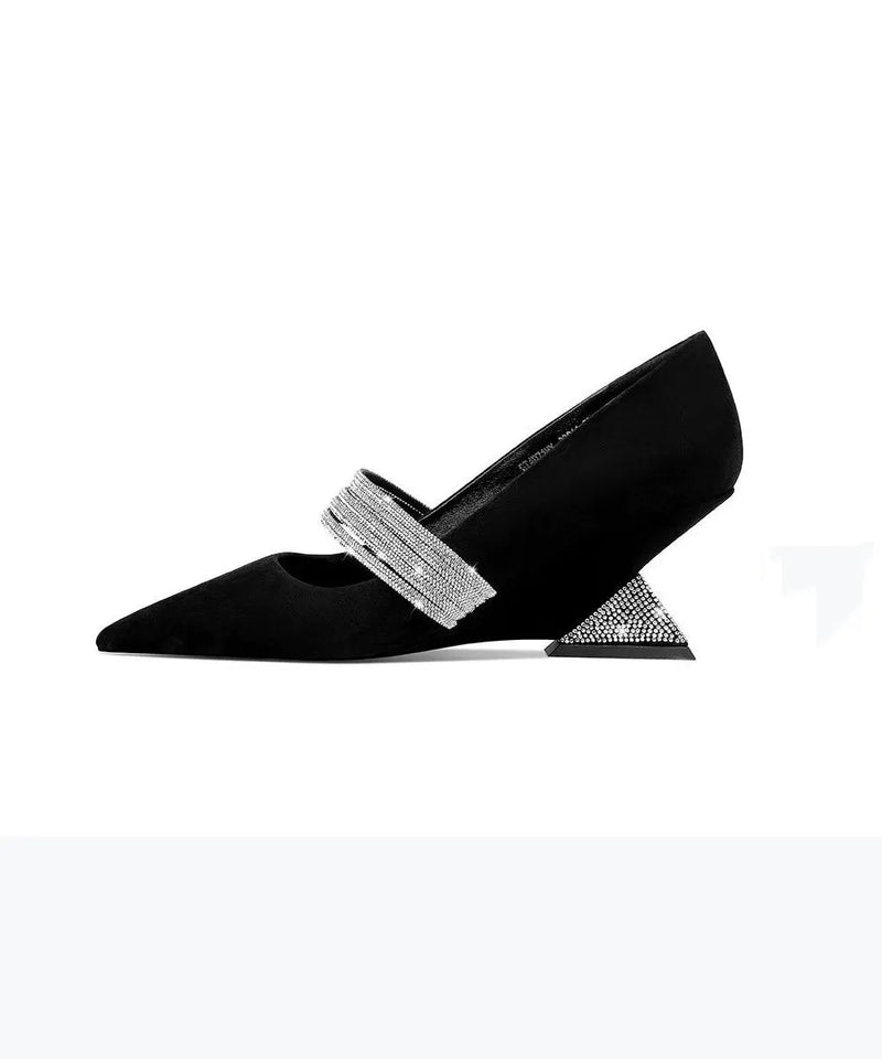 Vintage Style Sandals with a Modern Fit