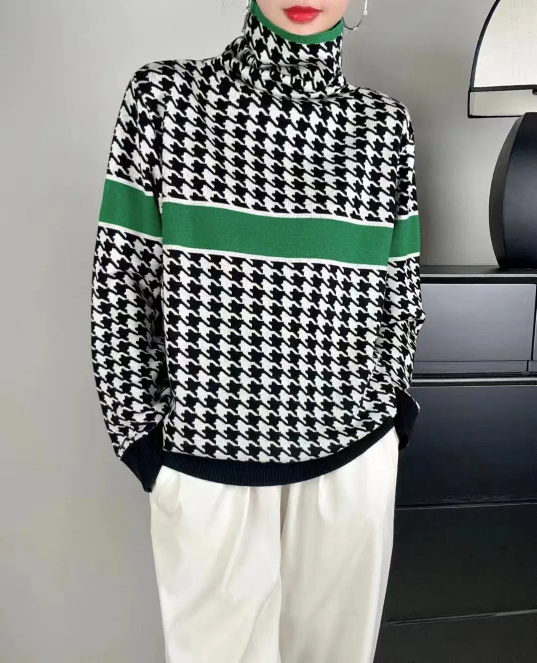 Mara® | Elegant turtleneck sweater