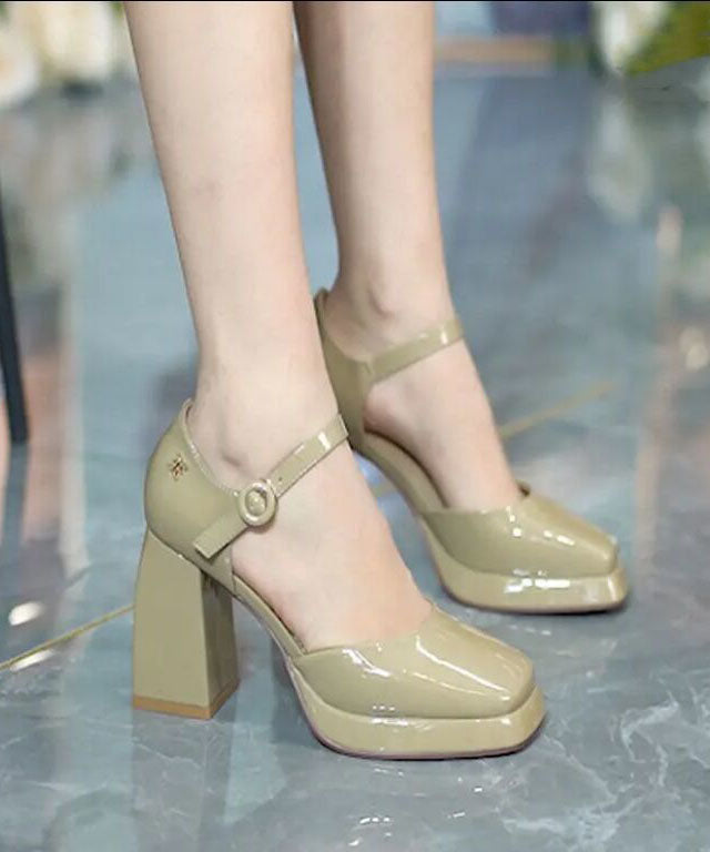 Elegantly Styled Heels for Everyday Wear