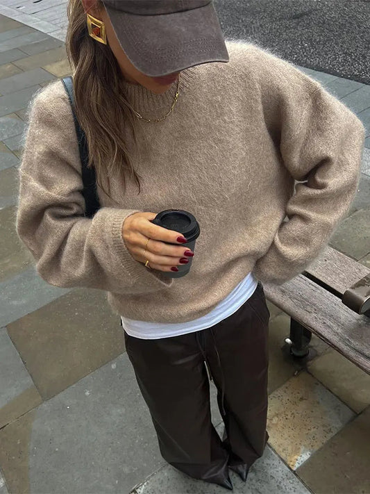 Oriana® | Elegant O-neck sweater for women