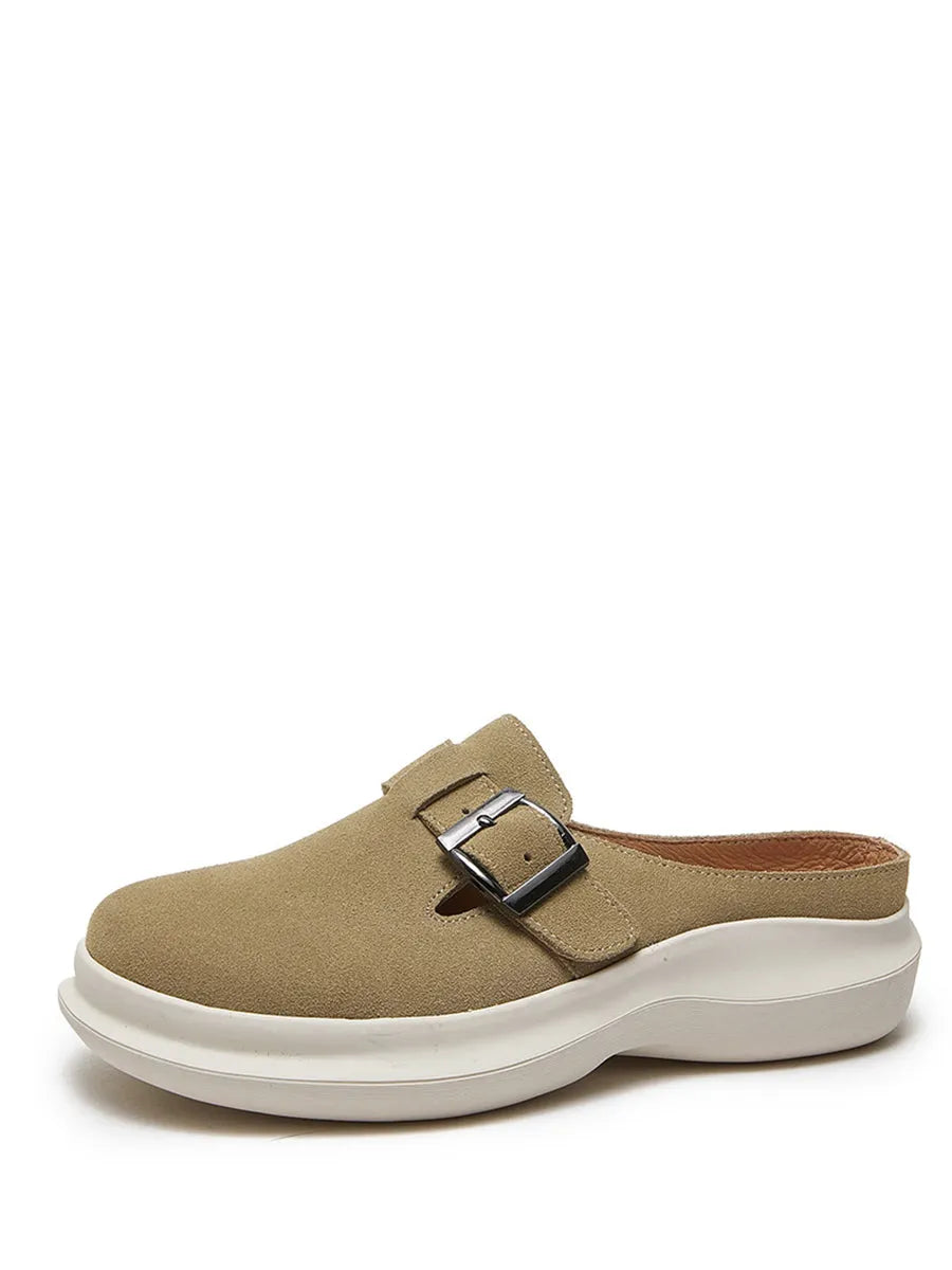 Elegantly Styled Slippers for Everyday Wear