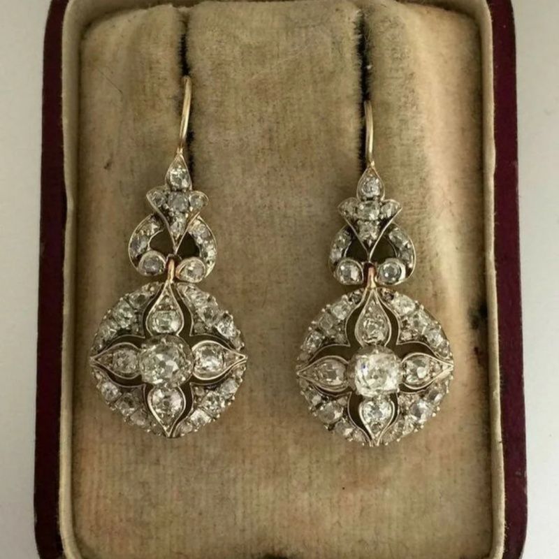 Delicate Handcrafted Earring