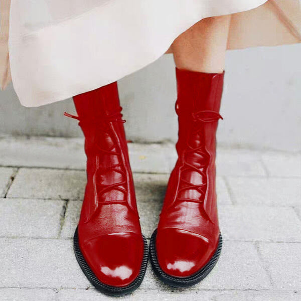 Graceful Orthopedic Boots for Modern Look