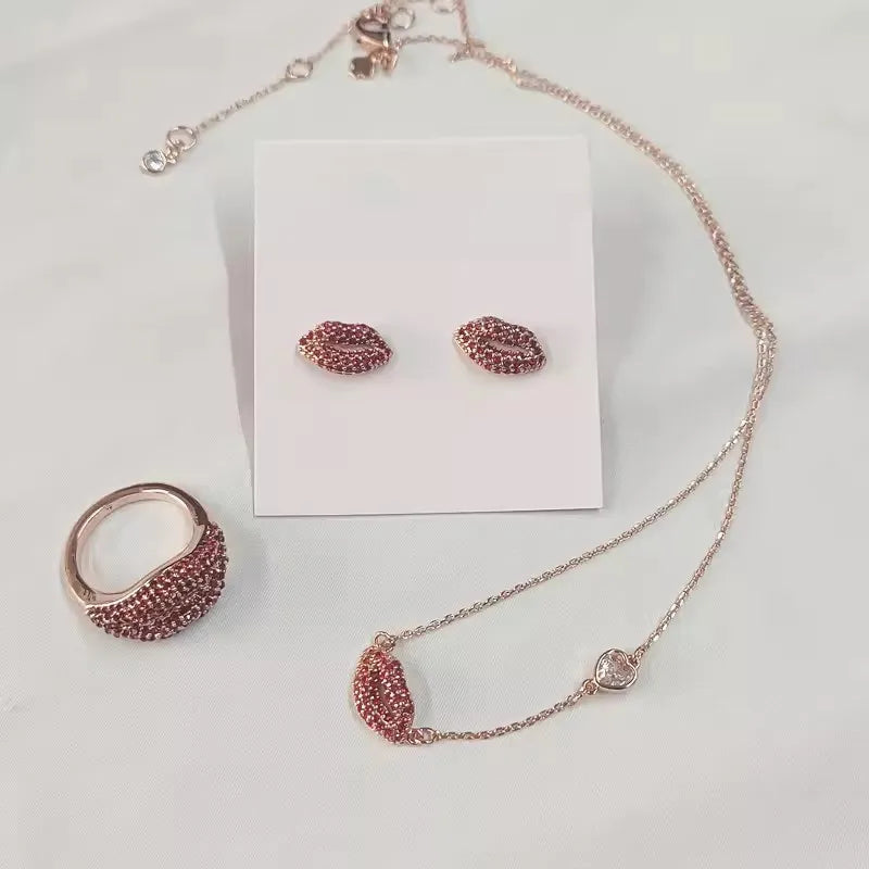 Sparkling Red Zircon Red Lips Modeling Creative Exquisite Design of Daily Commute Romantic Ring Earrings Necklace