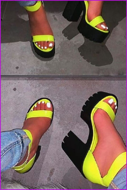 Classic Vintage Heels with a Flattering Fit
