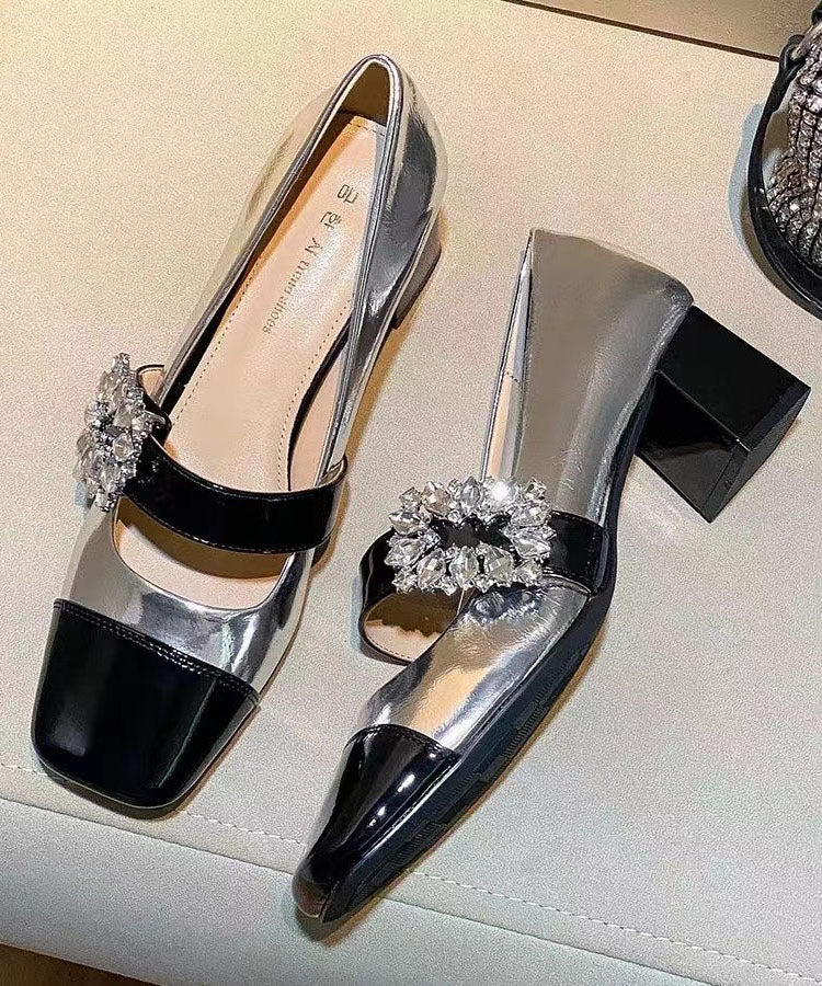 Elegantly Styled Shoes for Everyday Wear