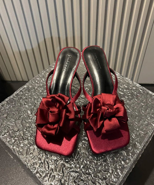 Finely Styled Heels with a Classic Vintage Look