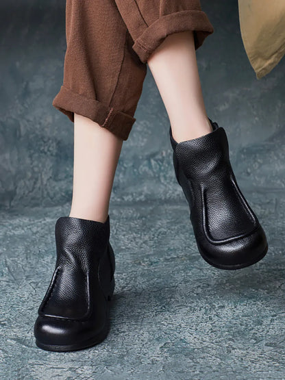 Finely Styled Boots with a Classic Vintage Look