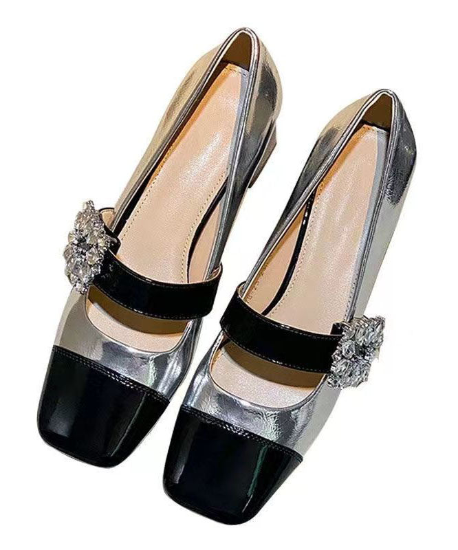 Elegantly Styled Shoes for Everyday Wear