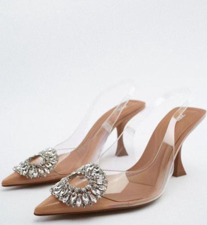 Finely Styled Heels with a Classic Vintage Look