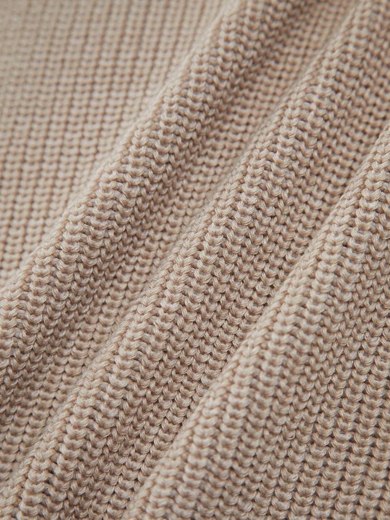 Classic Hook-and-eye Knit Vest