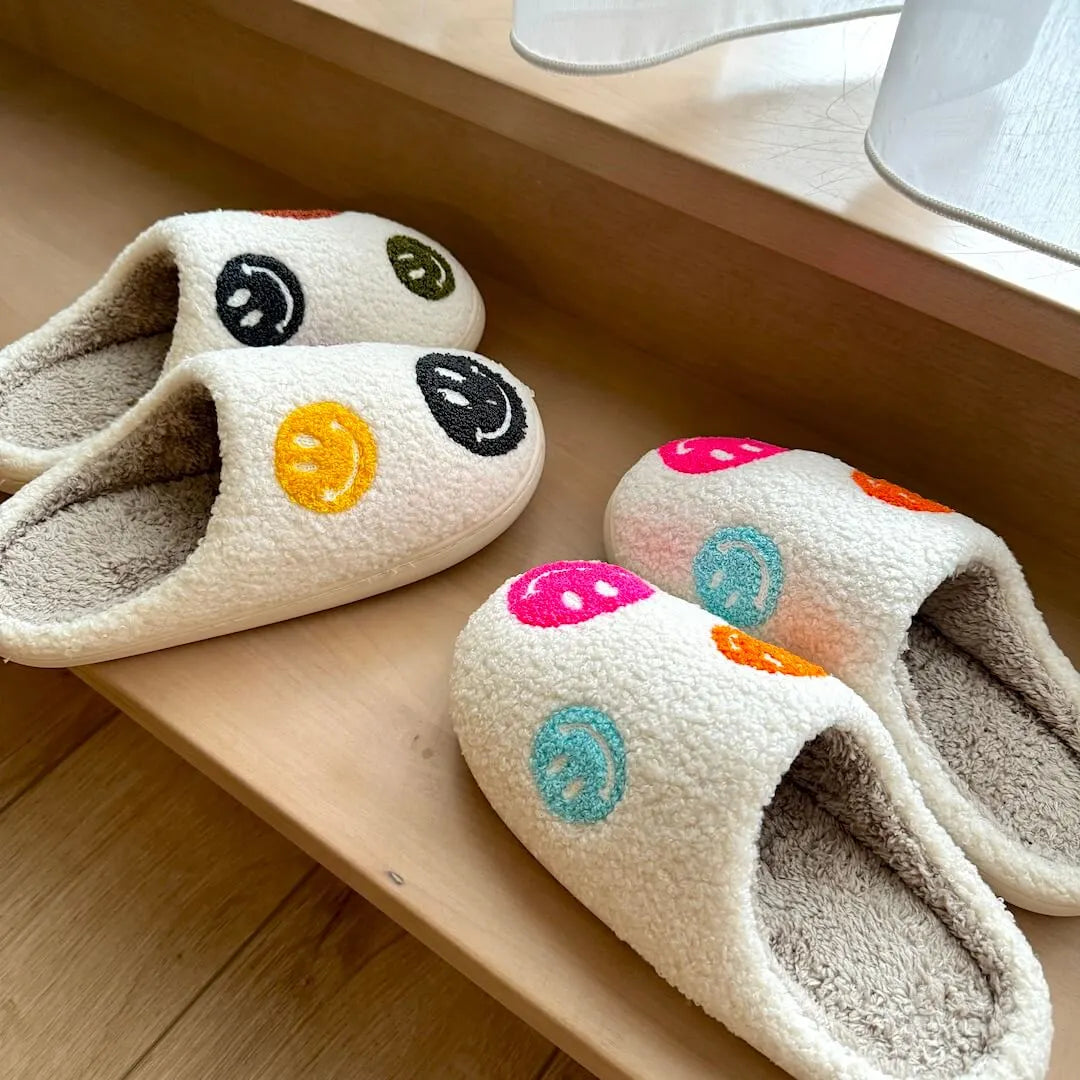 Effortlessly Elegant Slippers with a Timeless Design