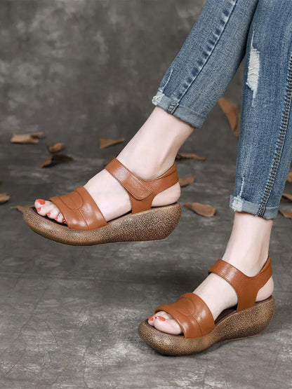 Classic Vintage Sandals with a Flattering Fit