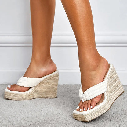 Finely Styled Shoes with a Classic Vintage Look