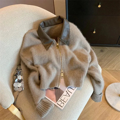 Ruth® | Women's knitted sweater with leather collar
