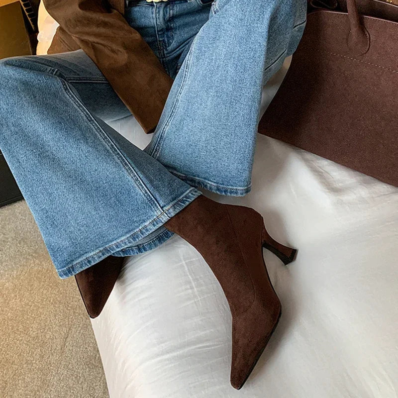 Jenesis Boots