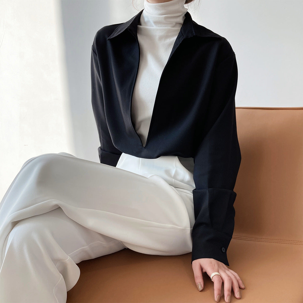 Autumn Young Long Sleeve V-neck Shirt Fashionable Outerwear Bandage Top