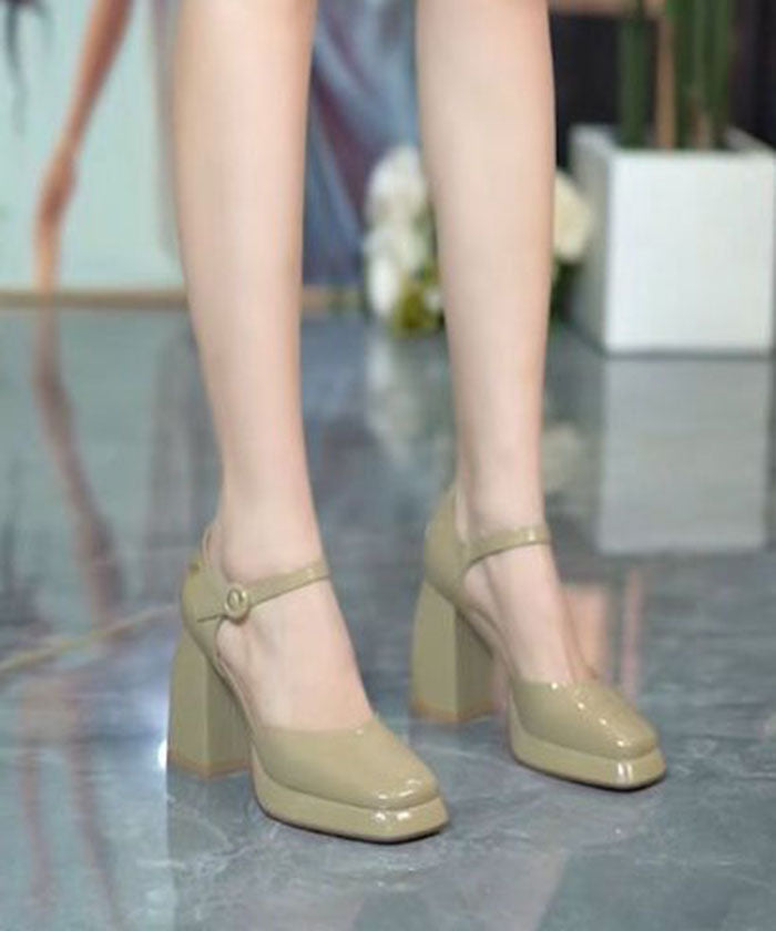 Elegantly Styled Heels for Everyday Wear