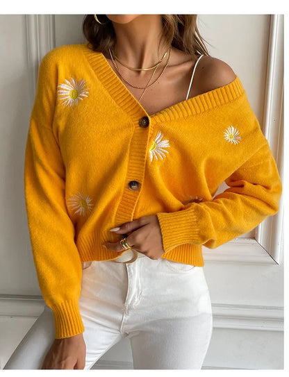 Sweet Clothing Small Chrysanthemum Embroidery V Neck Sweater Coat Autumn Winter Loose Knitted Cardigan