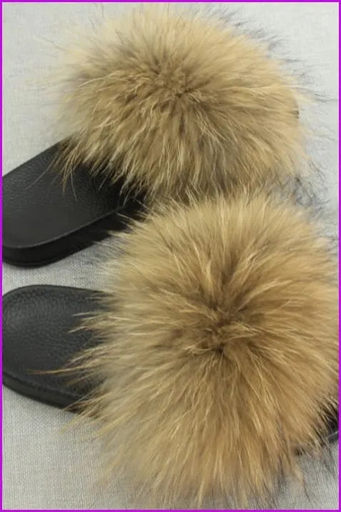 { Ready Stock } Raccoon Fur Sliders F013