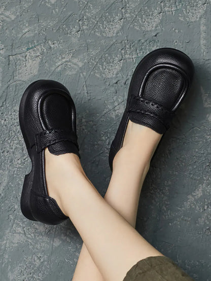 Subtly Elegant Shoes with a Refined Vintage Look