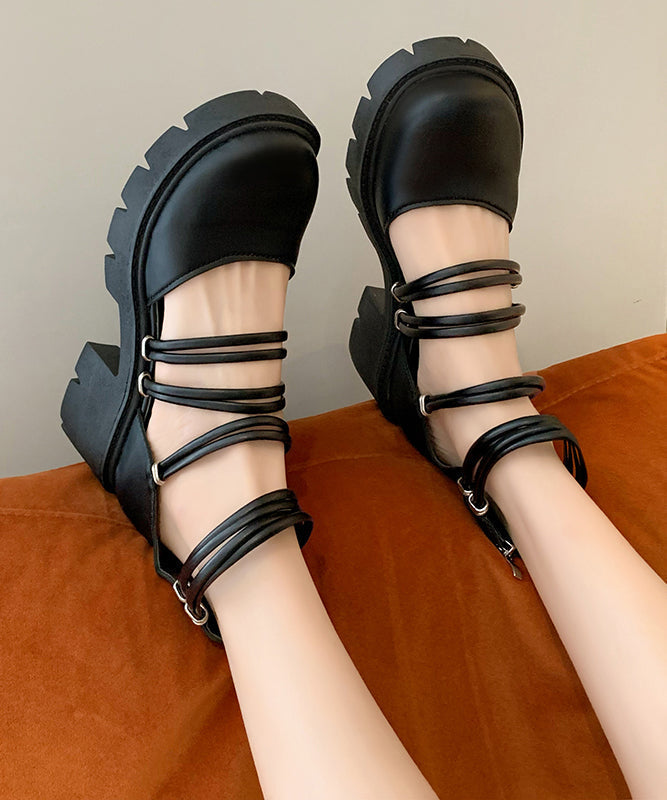 Classic Designed Sandals in a Timeless Cut