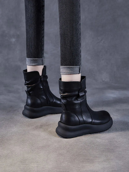 Casually Elegant Boots with a Refined Edge