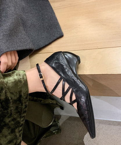 Classic Vintage Shoes with a Flattering Fit