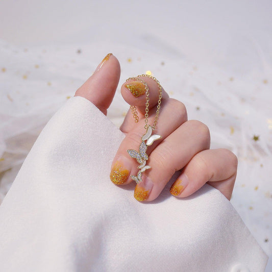 [] Ria Butterfly Necklace