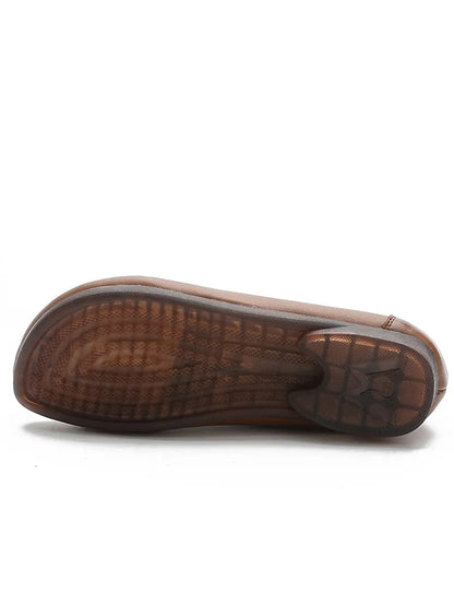 Classic Designed Shoes in a Timeless Cut