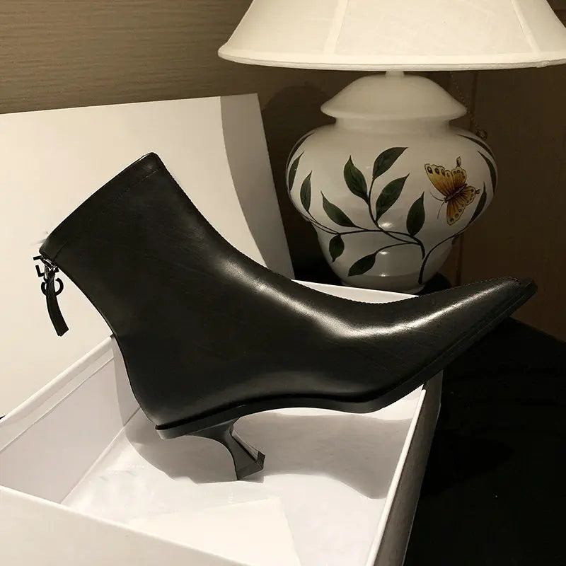 Karolina Boots