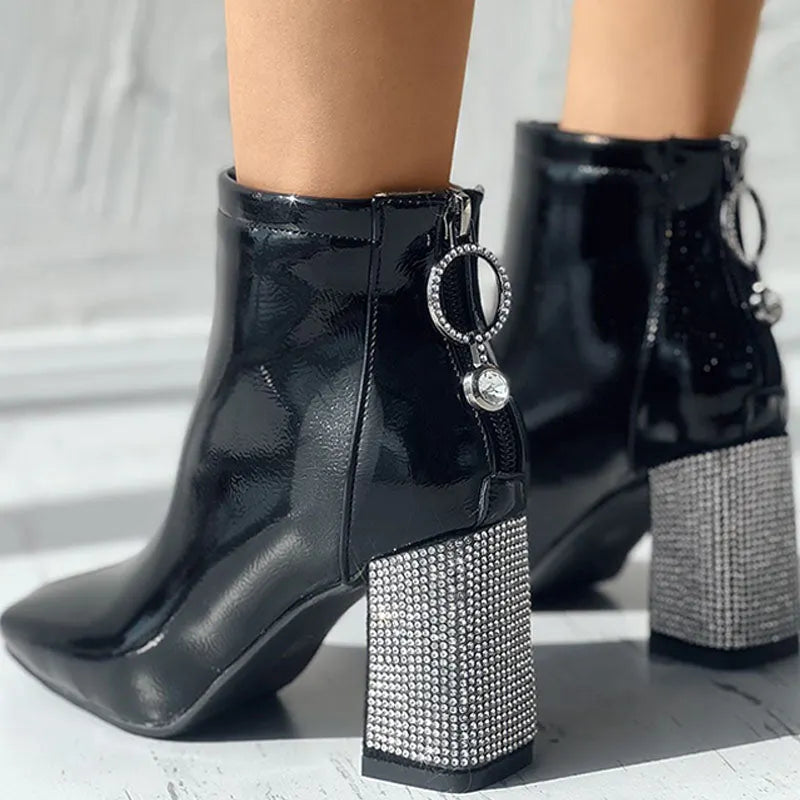 Elegantly Styled Shoes for Everyday Wear