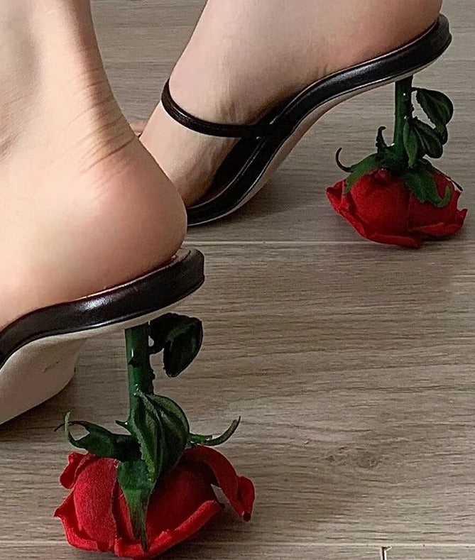 Casually Elegant Heels with a Refined Edge