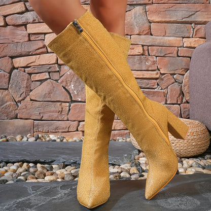 Effortlessly Elegant Boots with a Timeless Design