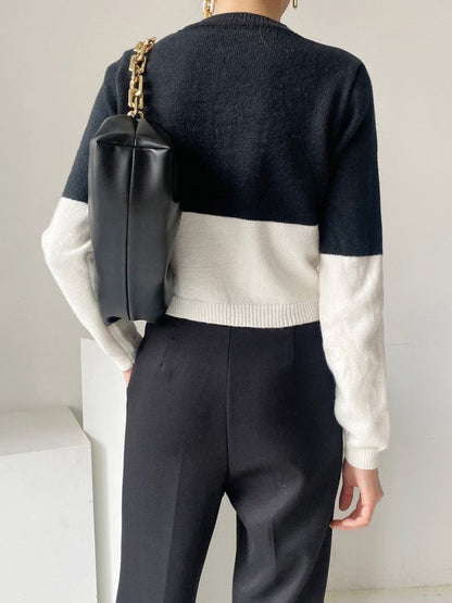 Long Sleeves Buttoned Contrast Color Round-neck Cardigan Tops