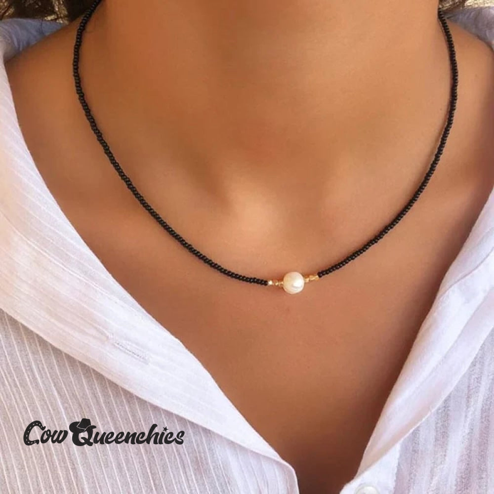 Freshwater Pearl Necklace (4 Color Options)