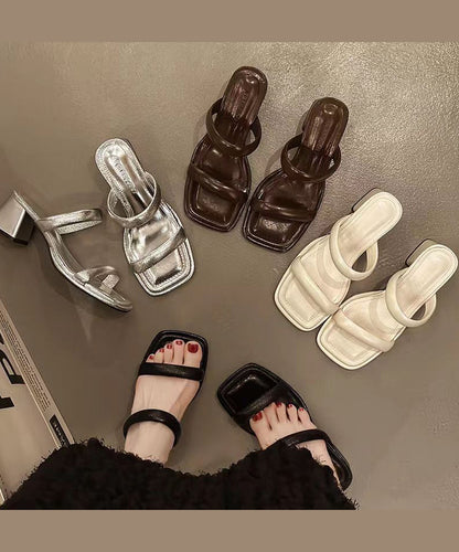 Finely Styled Sandals with a Classic Vintage Look
