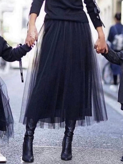 Paola Love Skirt