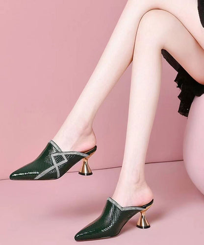 Vintage Style Sandals with a Modern Fit