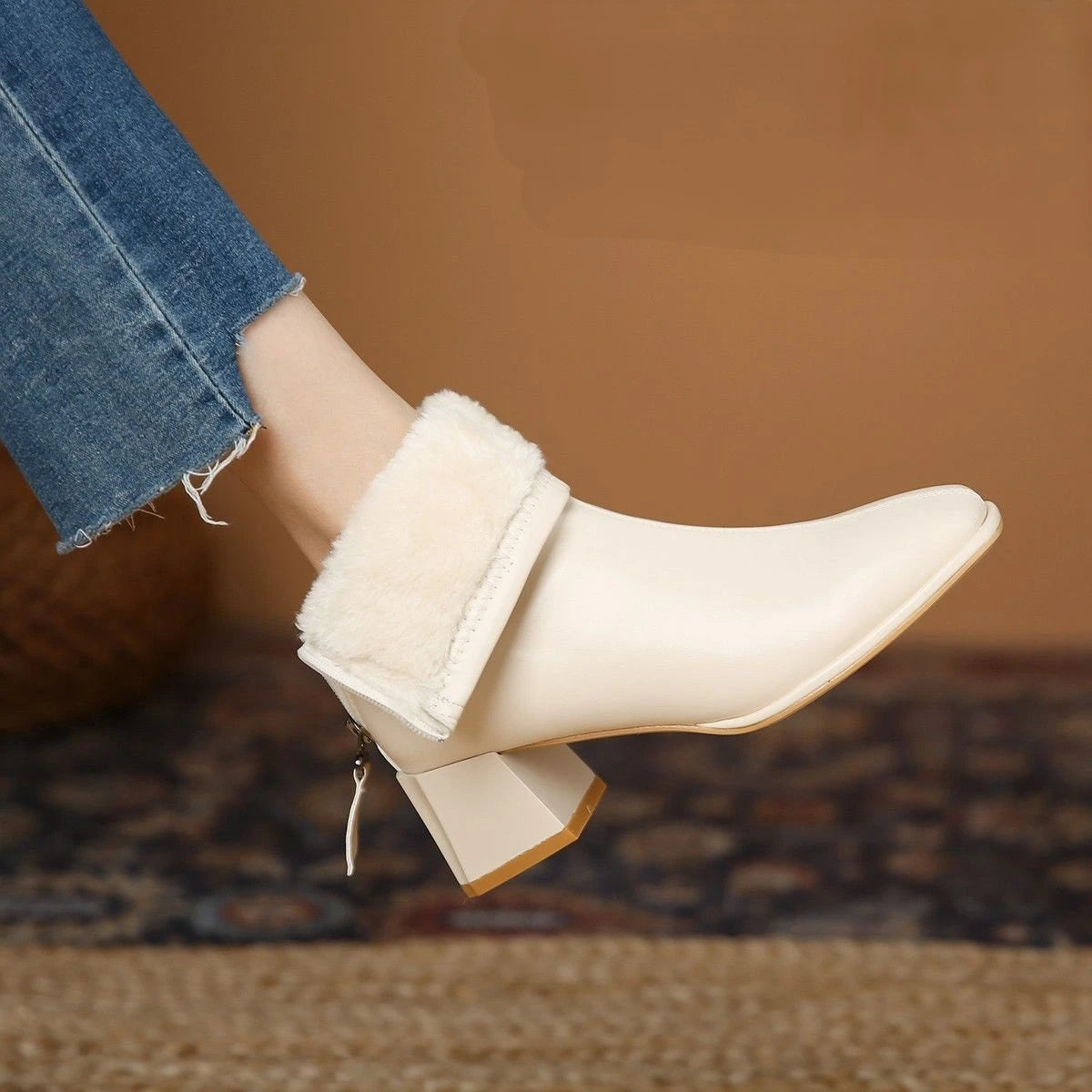 Anessa Boots