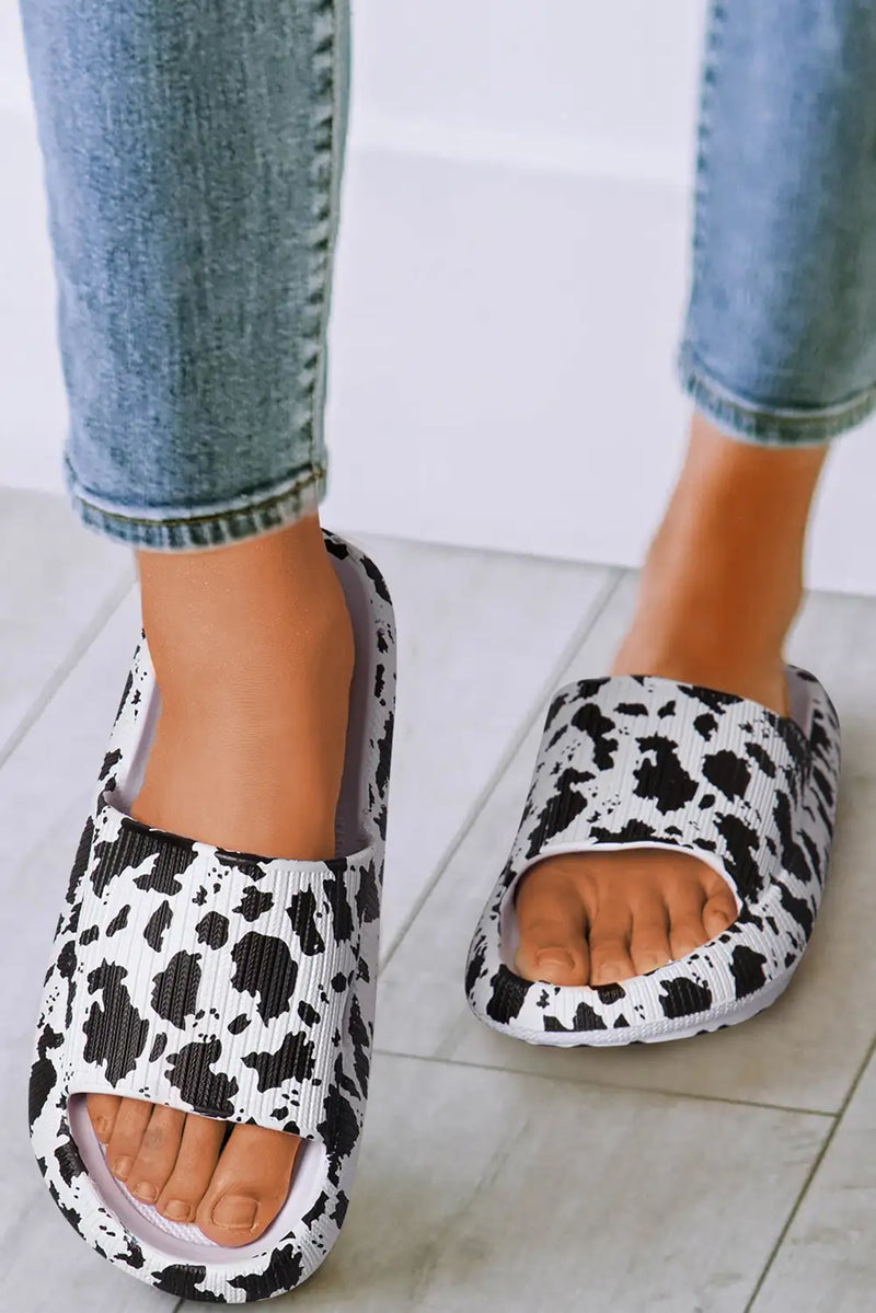 Stylish White Cow Spot Print Slippers