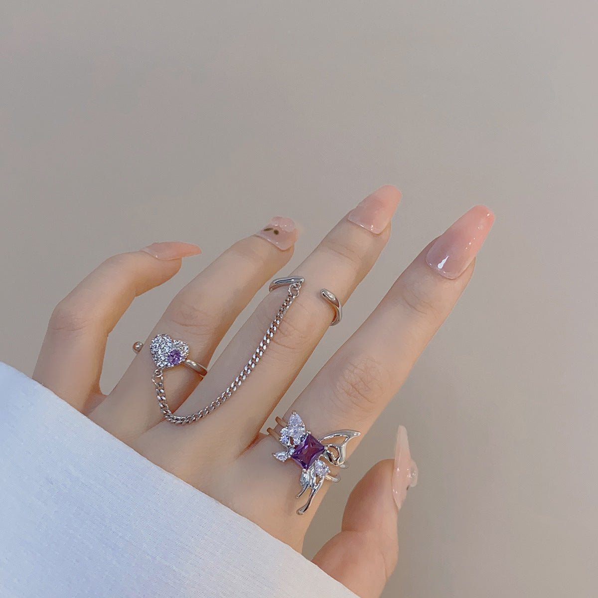[] Amethyst Butterfly Ring Set