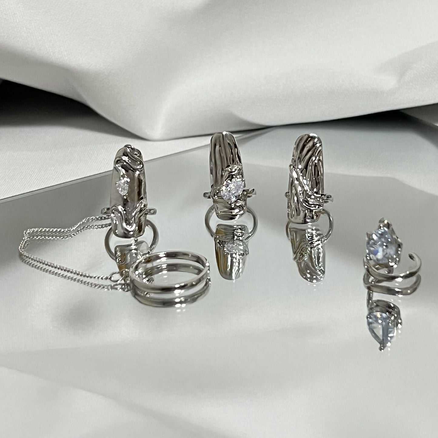 [] Alita Nail Art Rings (set of 4)
