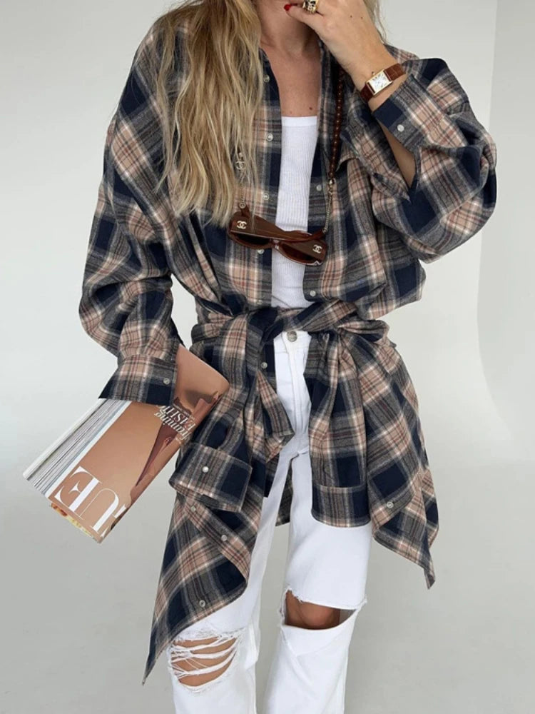 Taruxy Retro Blouse Autumn Winter Loose Long Shirts Female Plaid Basic Street Cardigan Woman Clothing