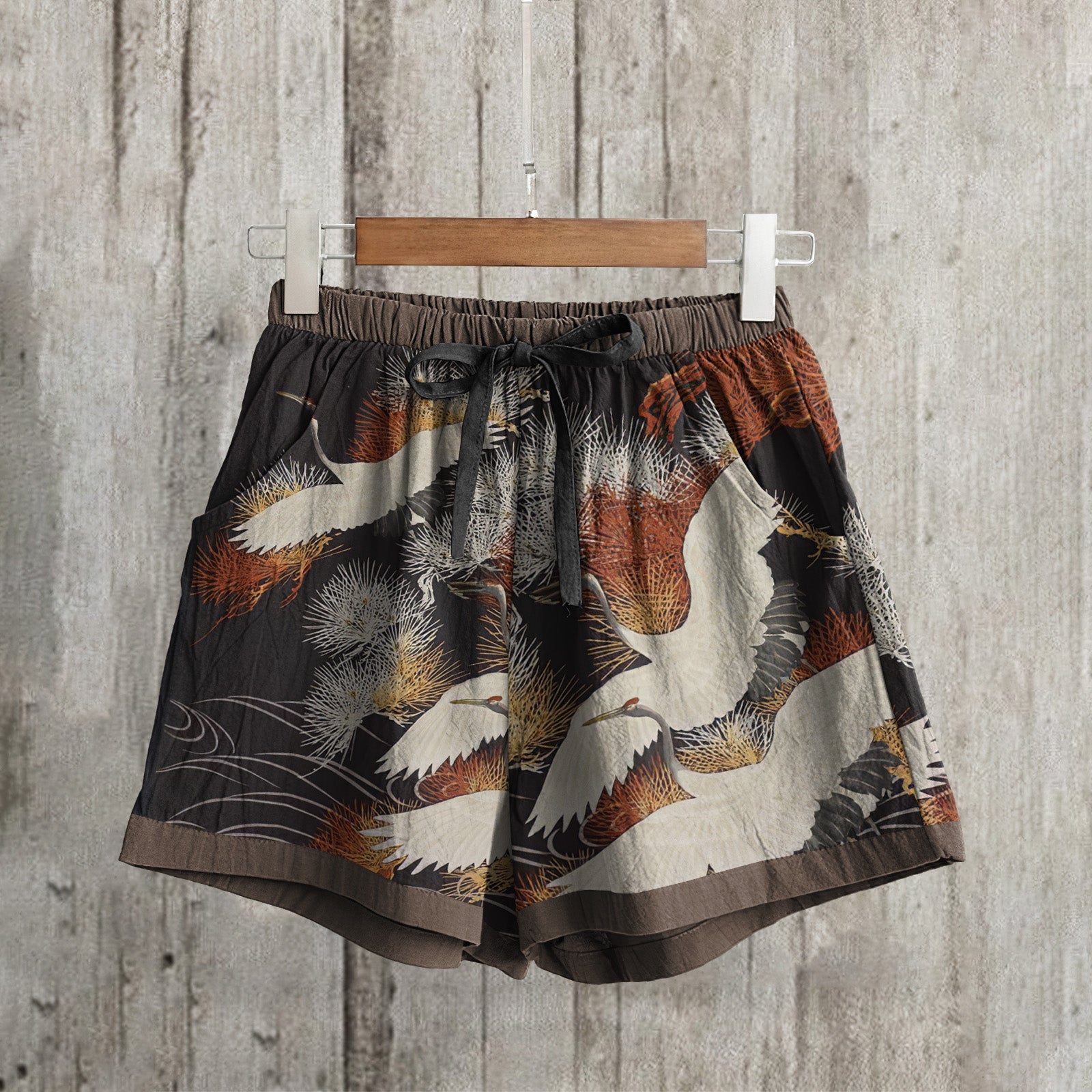 Women's Crane Japanese Art Loose Casual Short Pants elevenforest