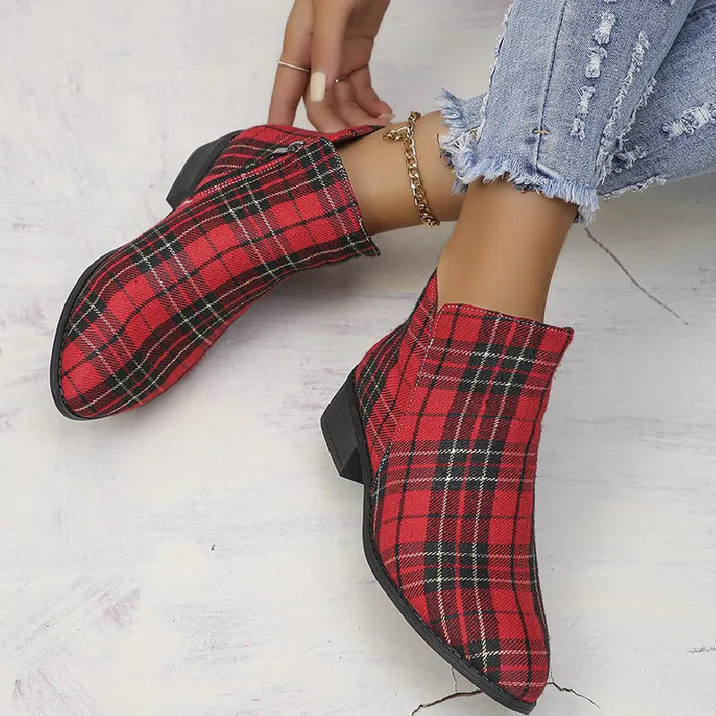 Subtly Elegant Shoes with a Refined Vintage Look