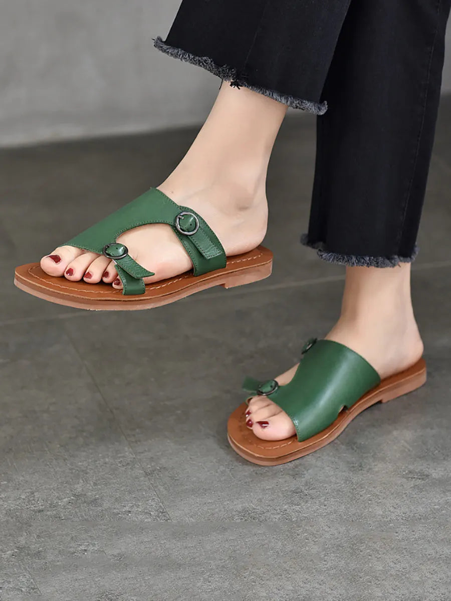 Vintage Style Slippers with a Modern Fit