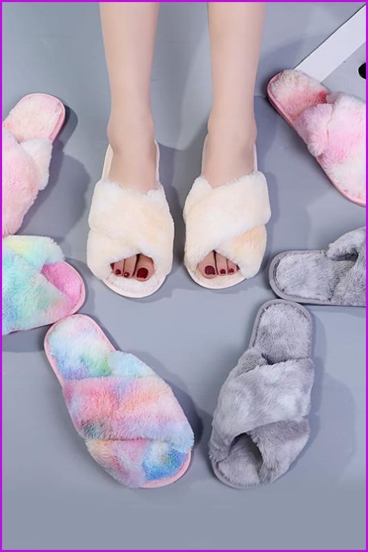Colorful Cross Fur Slippers Plush Slippers De245