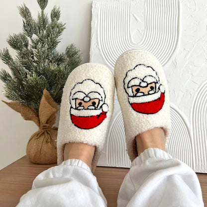 Casually Elegant Slippers with a Refined Edge