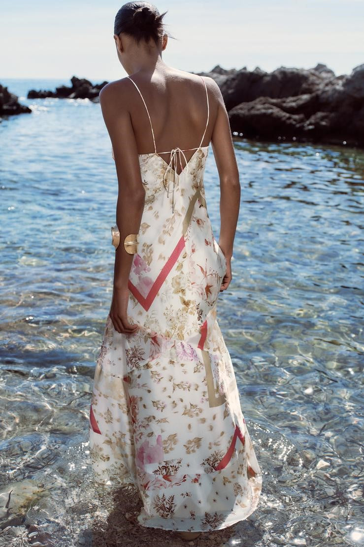 Cut-out Sleeveless Midi Dress